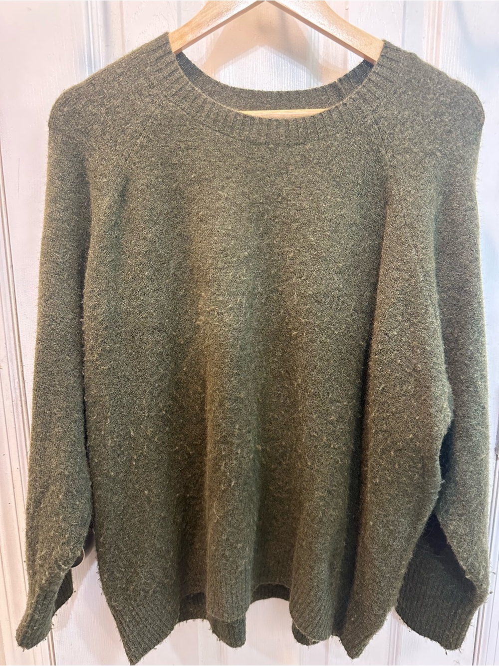 Old Navy Olive Green Oversized Soft Knit Sweater Size Small